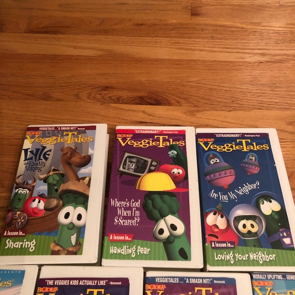 Lot of 11 Vintage Veggie Tales VHS Tapes Lesson Collection - Picture 2 of 6